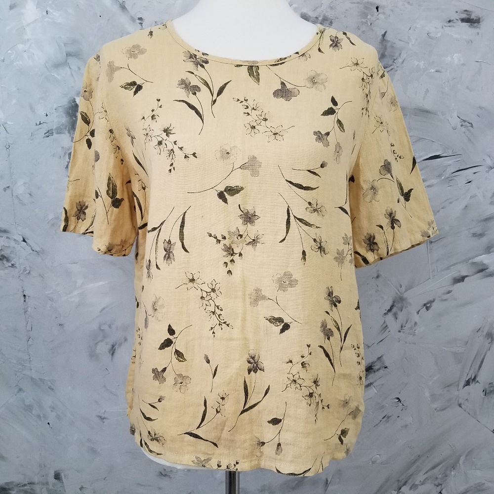 CYNTHIA MAX Buttery Tan Floral Linen Pullover Top